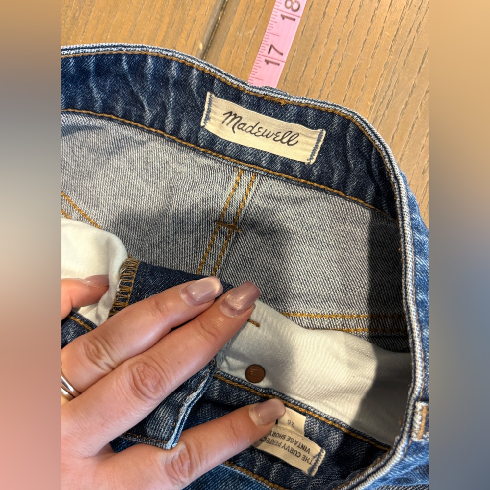 MADEWELL the curvy perfect vintage short - Picture 3 of 7
